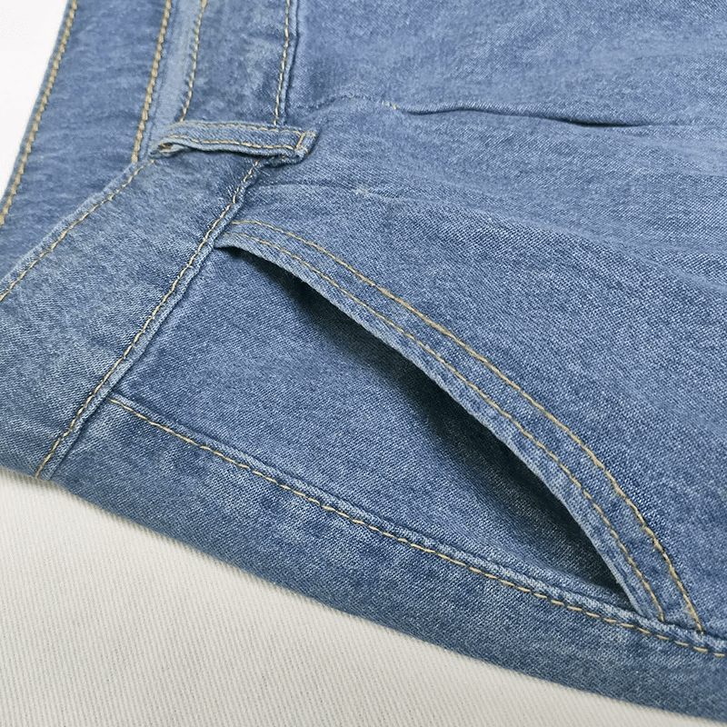 Urban Comfort Wide Fit Jeans